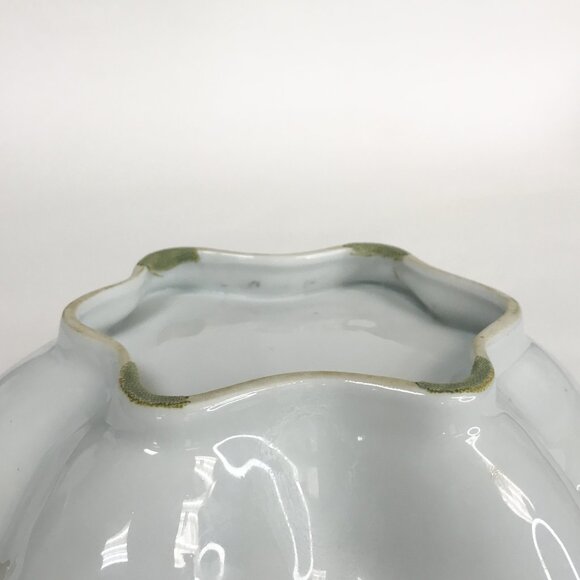 Unmarked Vintage Pink Floral Scalloped Porcelain Dish - Picture 9 of 9